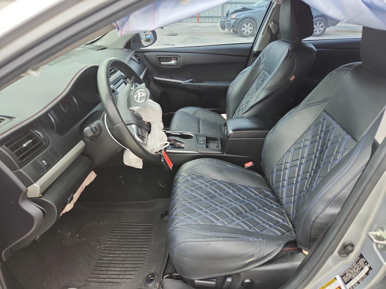 2015 Toyota Camry Hybrid - Фото 7