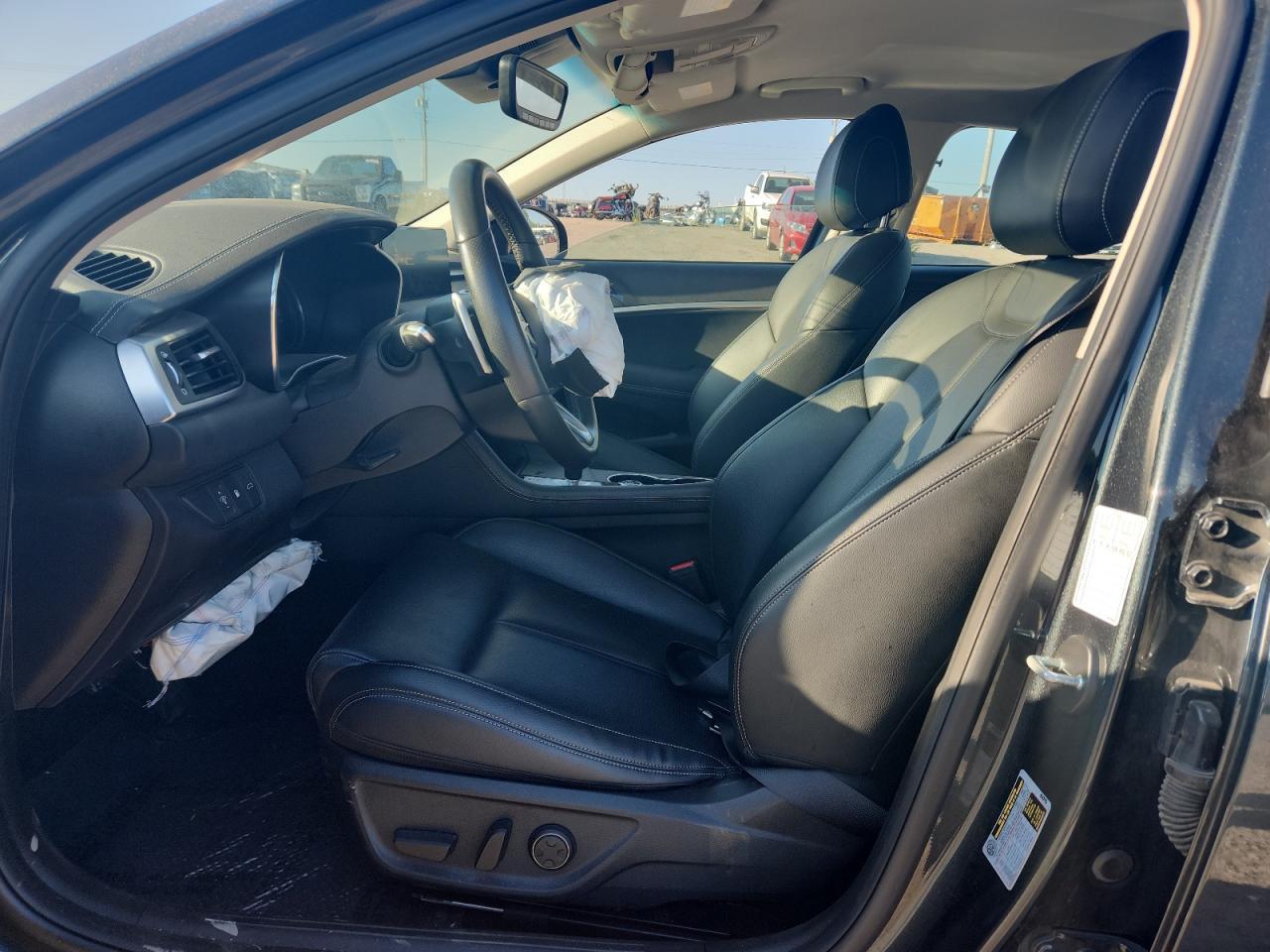 2023 Genesis G70 2.0T - Фото 7