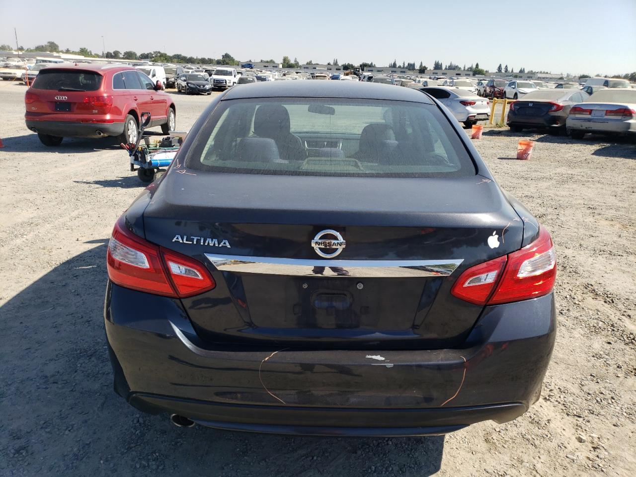 2016 Nissan Altima 2.5 - Фото 6