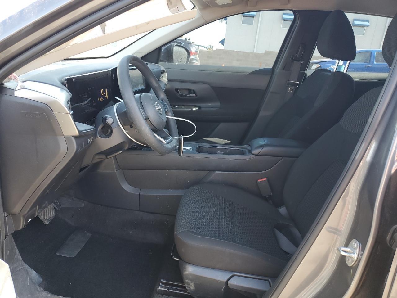 2025 Nissan Kicks S - Image 7