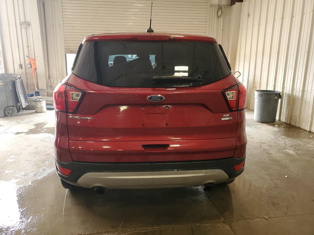 2019 Ford Escape Se - Фото 6