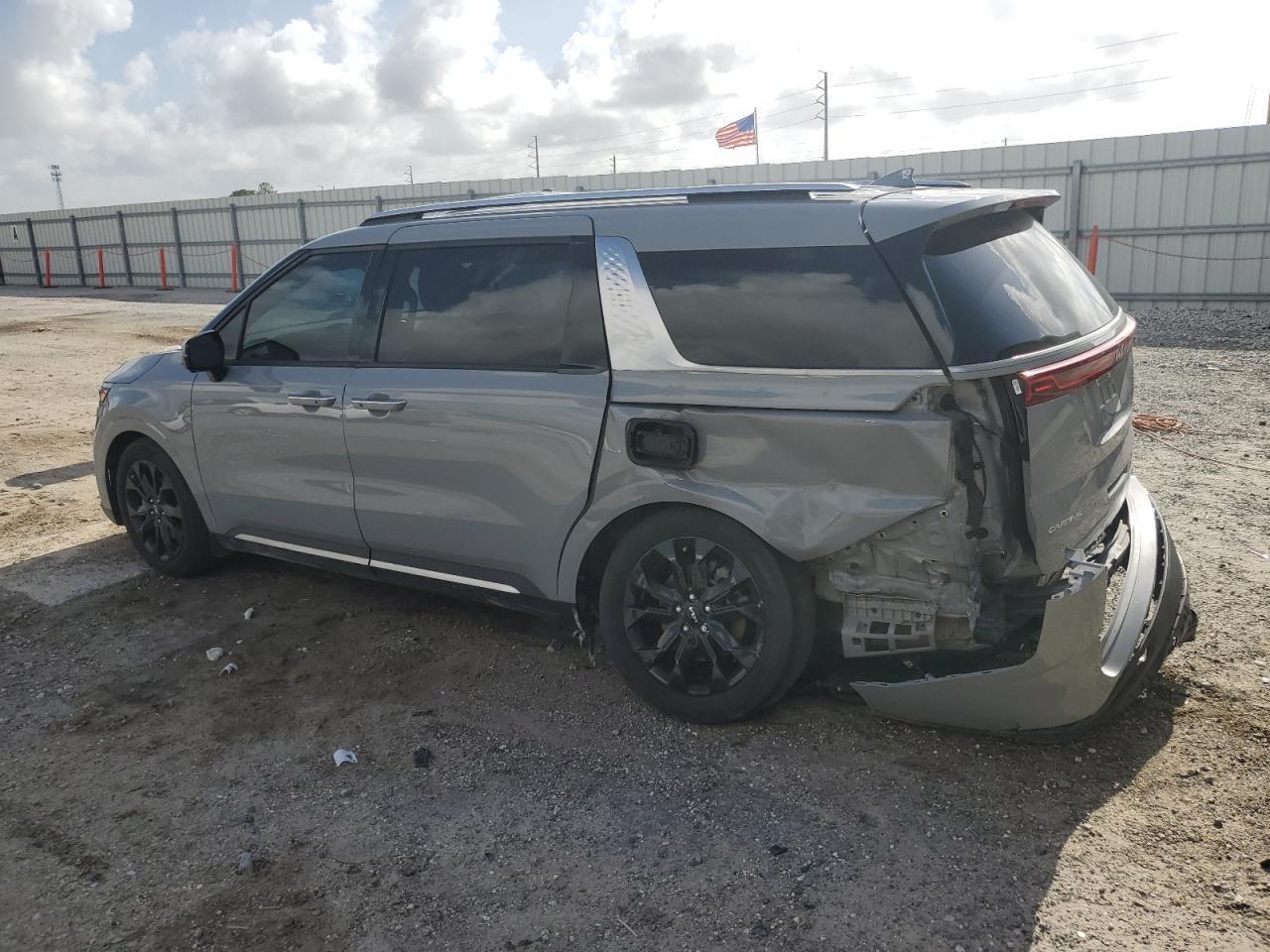 2024 Kia Carnival Sx - Фото 2