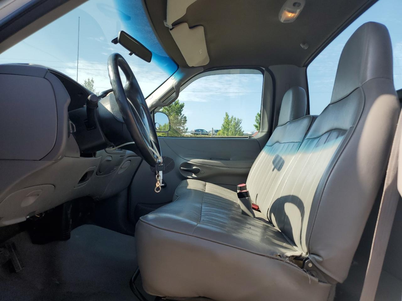 1997 Ford F150 - Фото 7