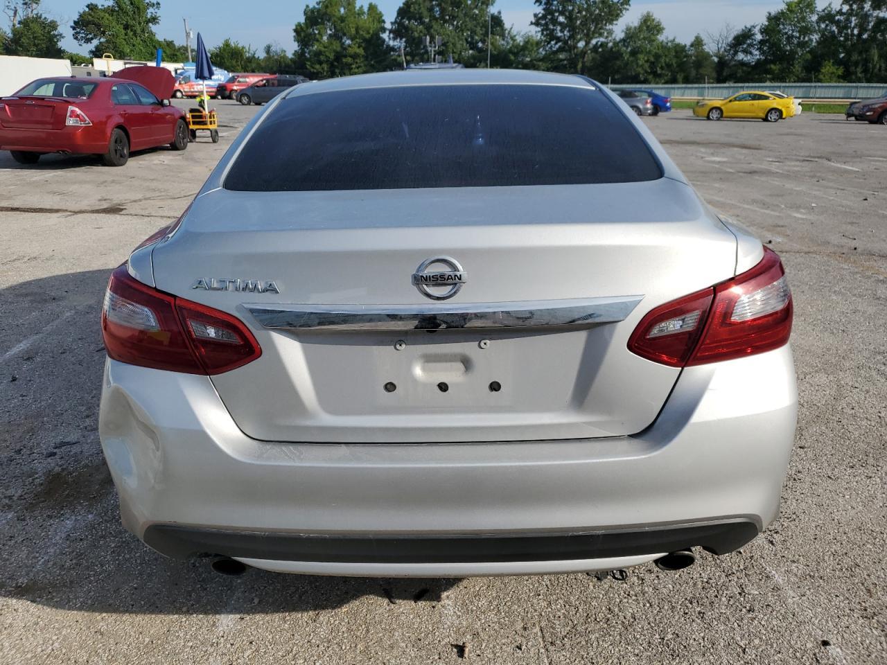 2018 Nissan Altima 2.5 - Image 6