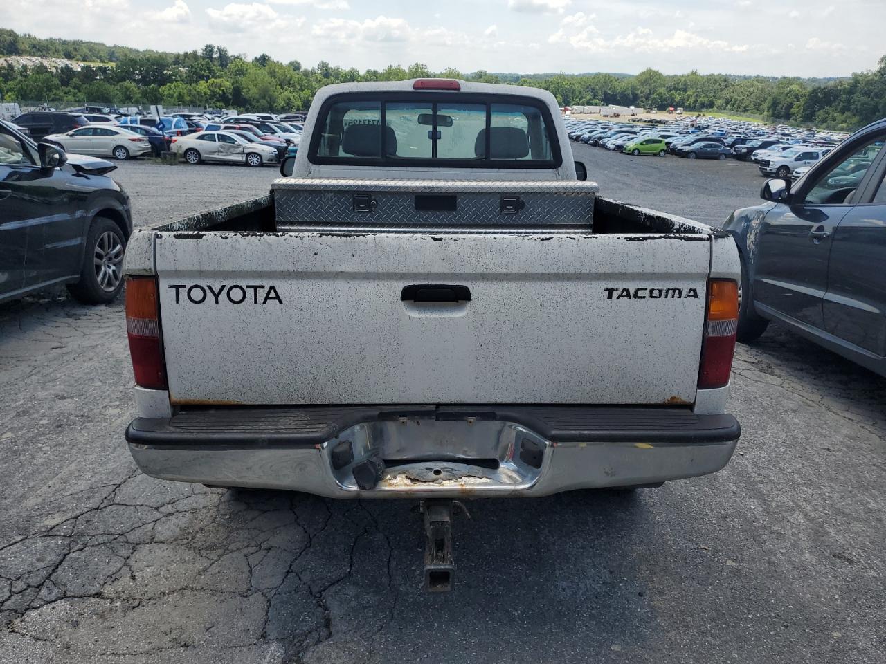 2010 Toyota Tacoma - Image 6