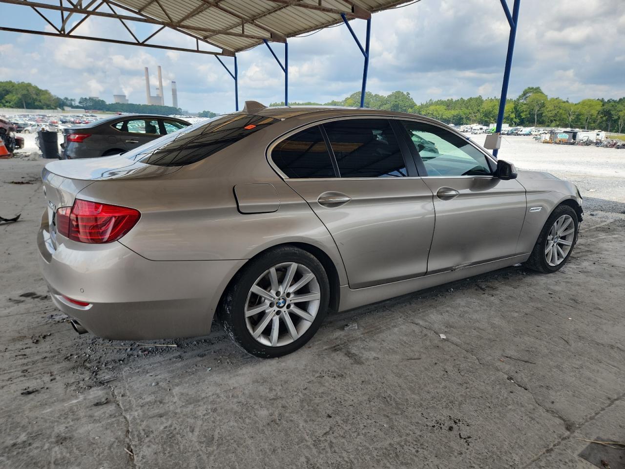2015 BMW 535 I - Фото 3
