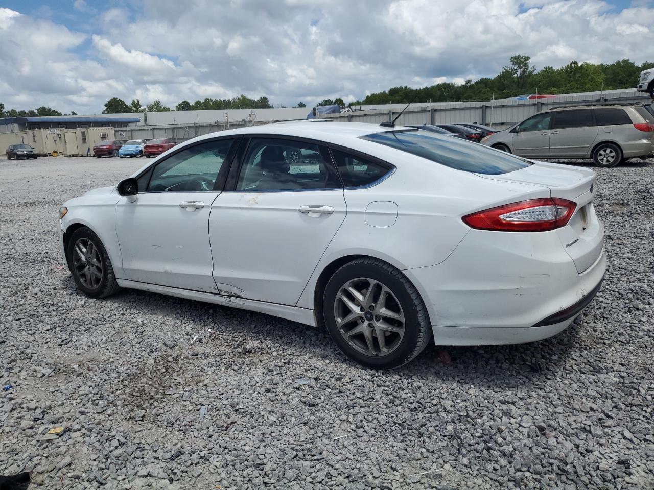 2016 Ford Fusion Se - Фото 2