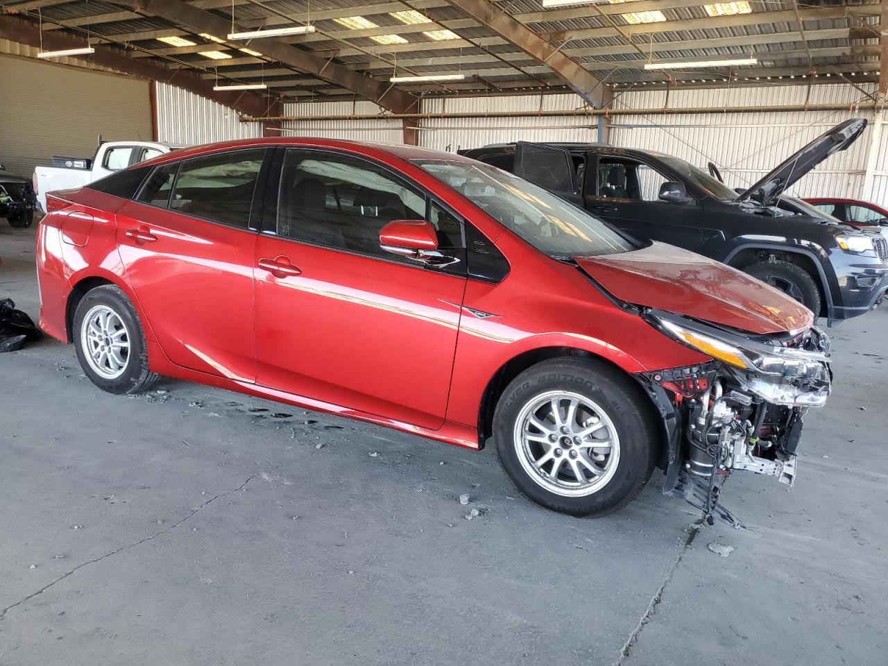 2017 Toyota Prius Prime - Фото 4