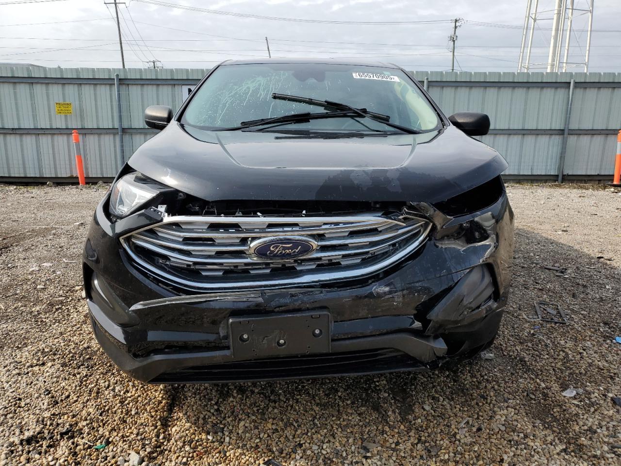 2020 Ford Edge Se - Фото 5