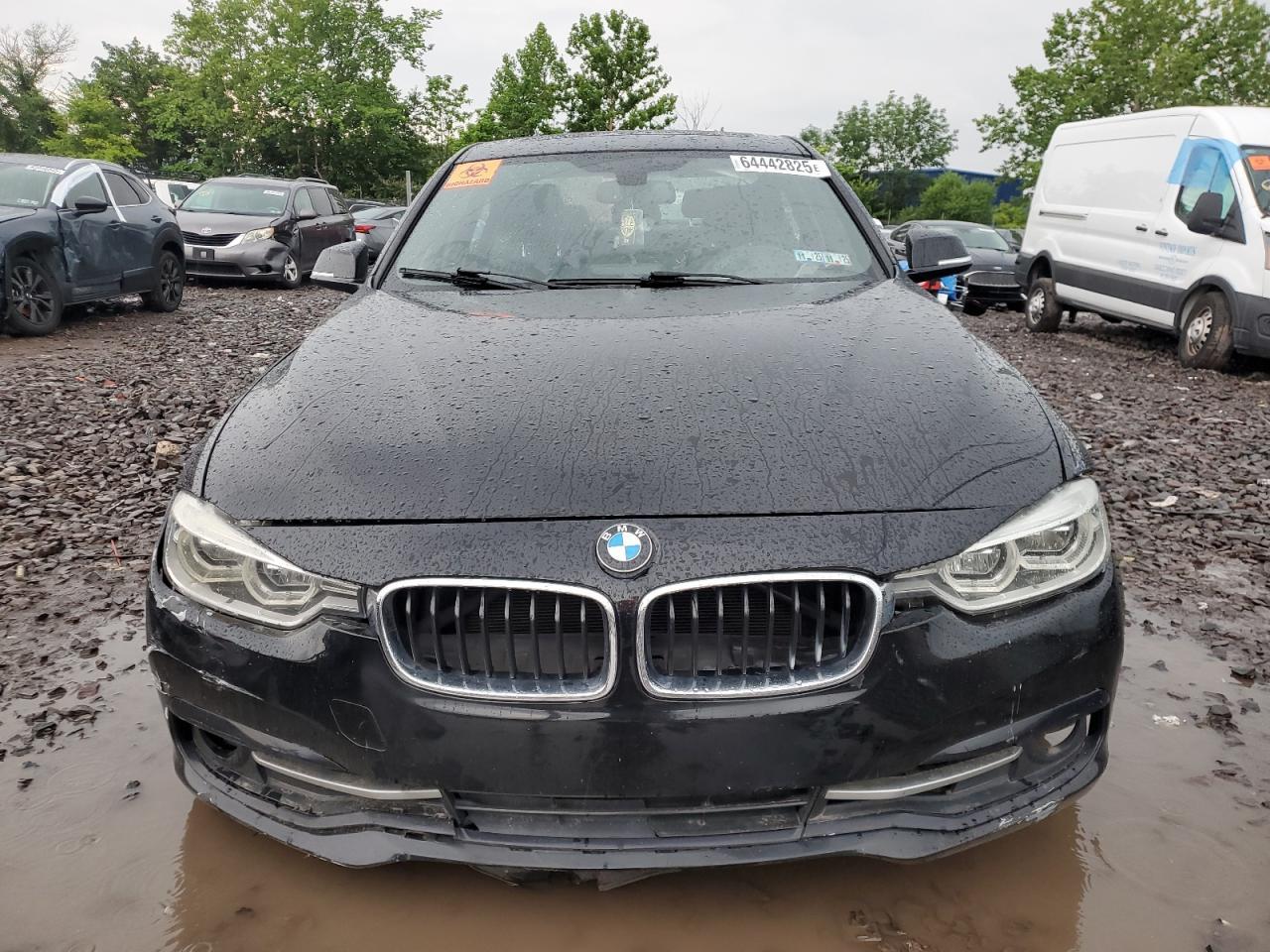 2018 BMW 330 Xi - Фото 5