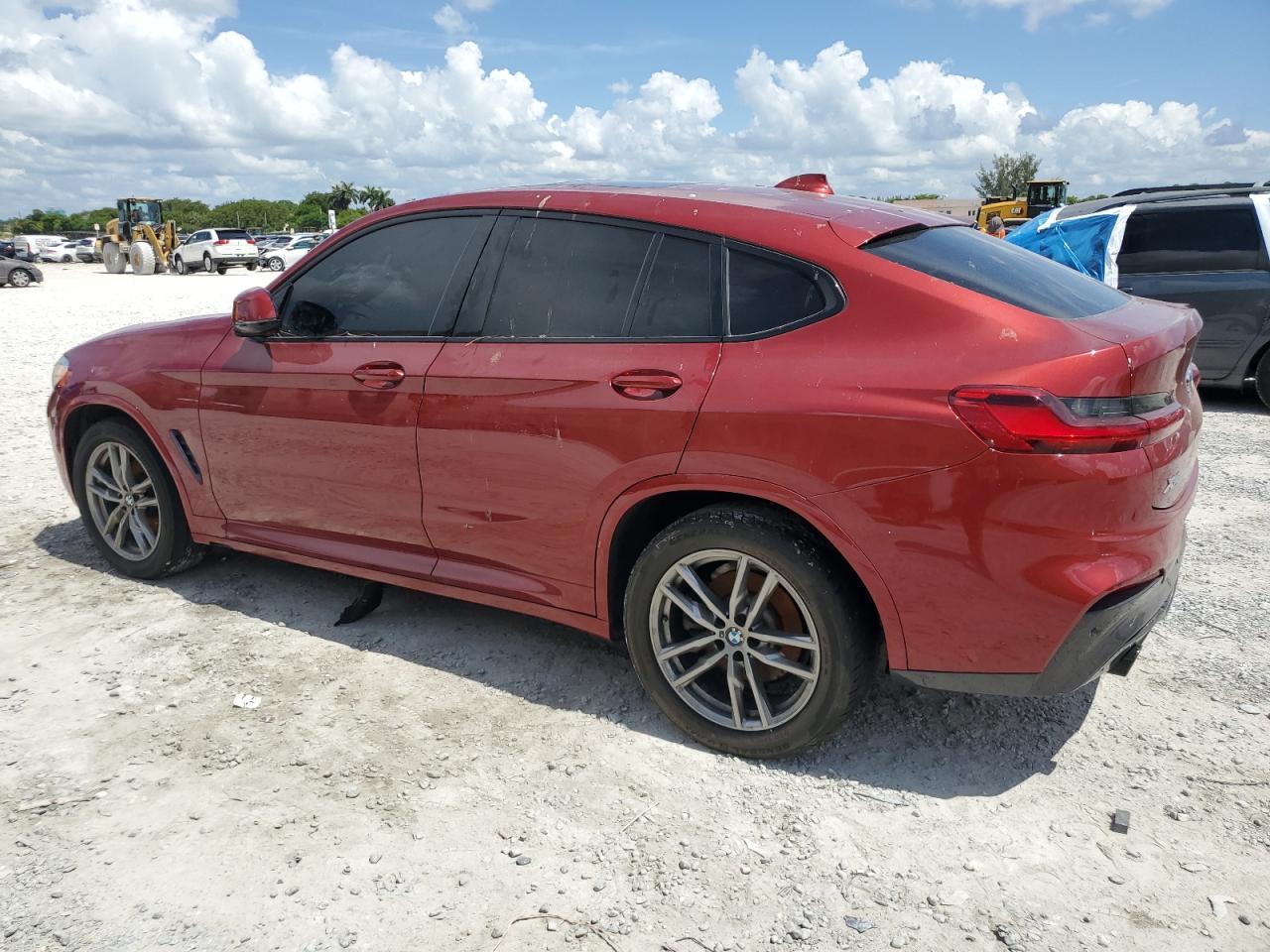 2020 BMW X4 xDrive30I - Фото 2