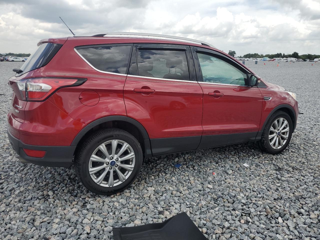 2017 Ford Escape Titanium - Фото 3