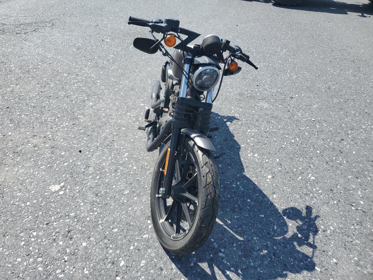 2015 Harley-Davidson Xl883 Iron 883 - Image 2
