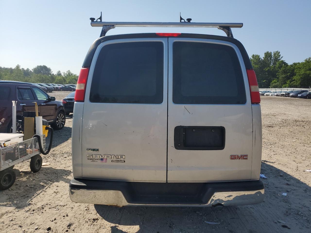 2011 GMC Savana G2500 - Фото 6