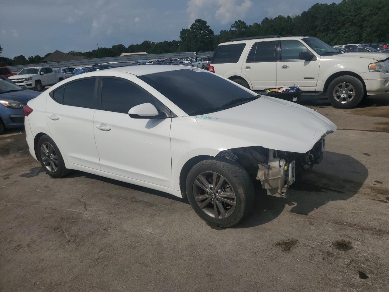2018 Hyundai Elantra Sel - Image 4