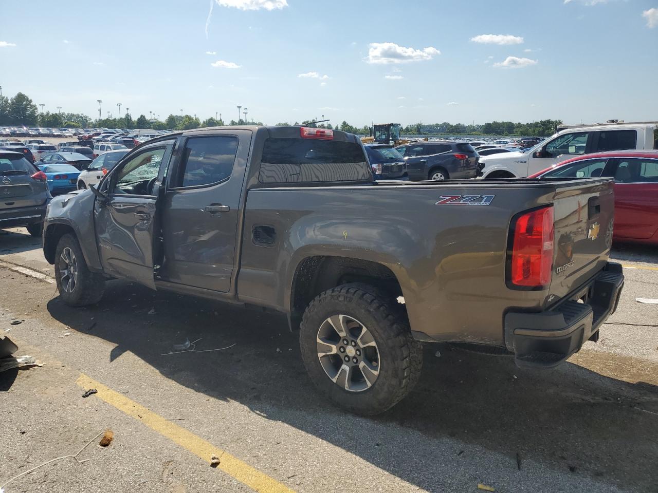 2015 Chevrolet Colorado Z71 - Фото 2