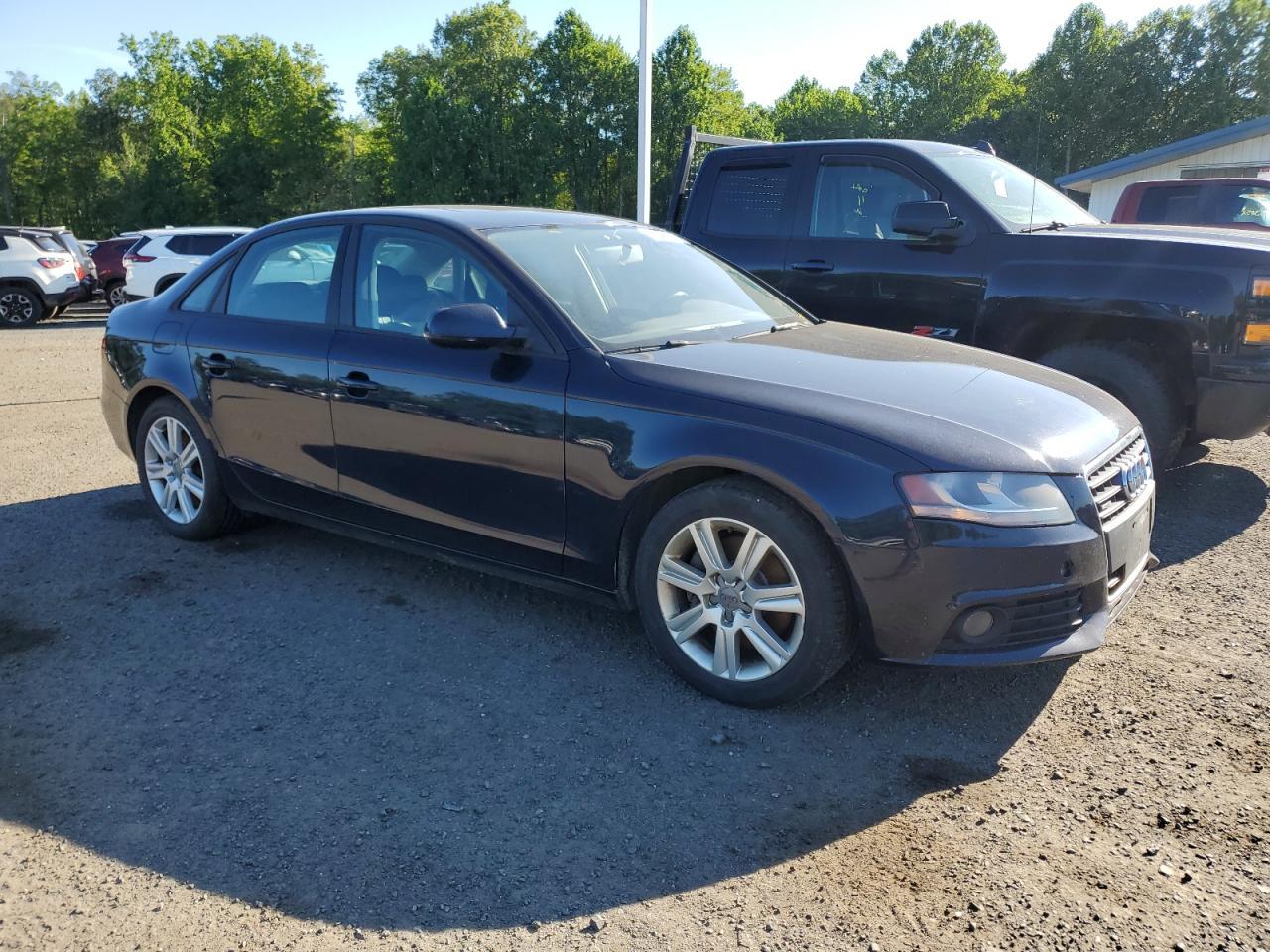 2010 Audi A4 Premium - Фото 4