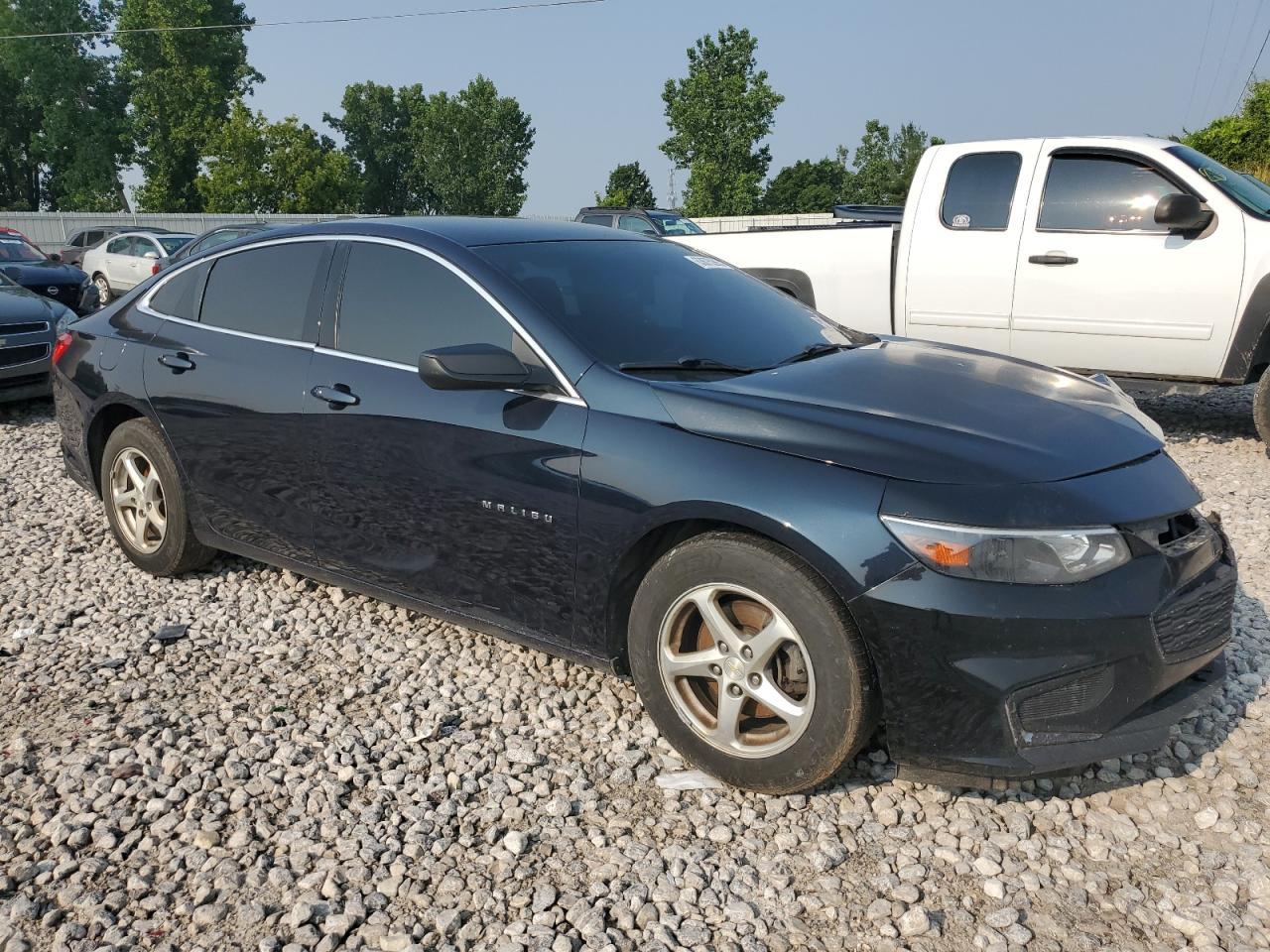 2016 Chevrolet Malibu Ls - Фото 4