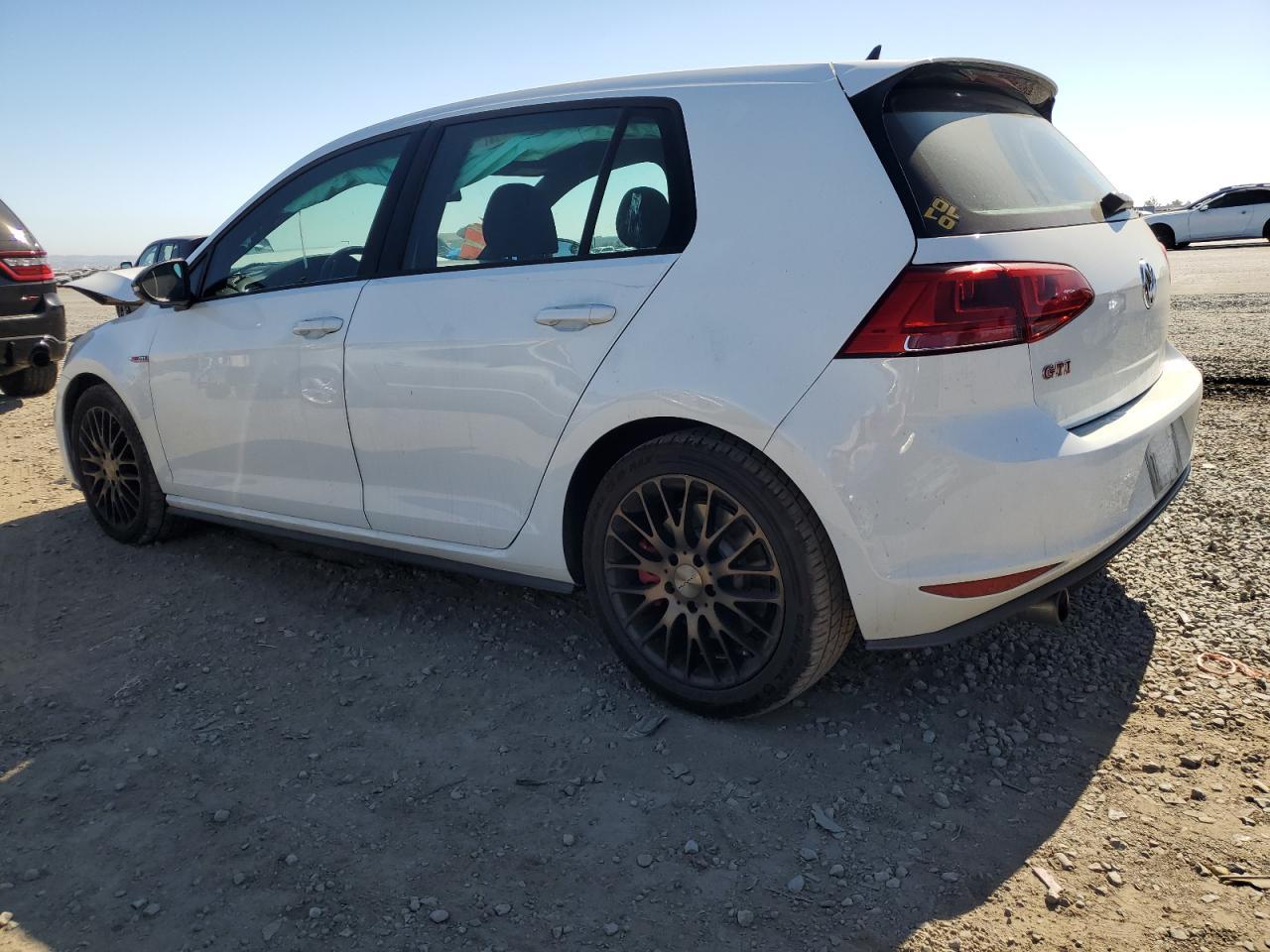 2017 Volkswagen Gti S/Se - Фото 2