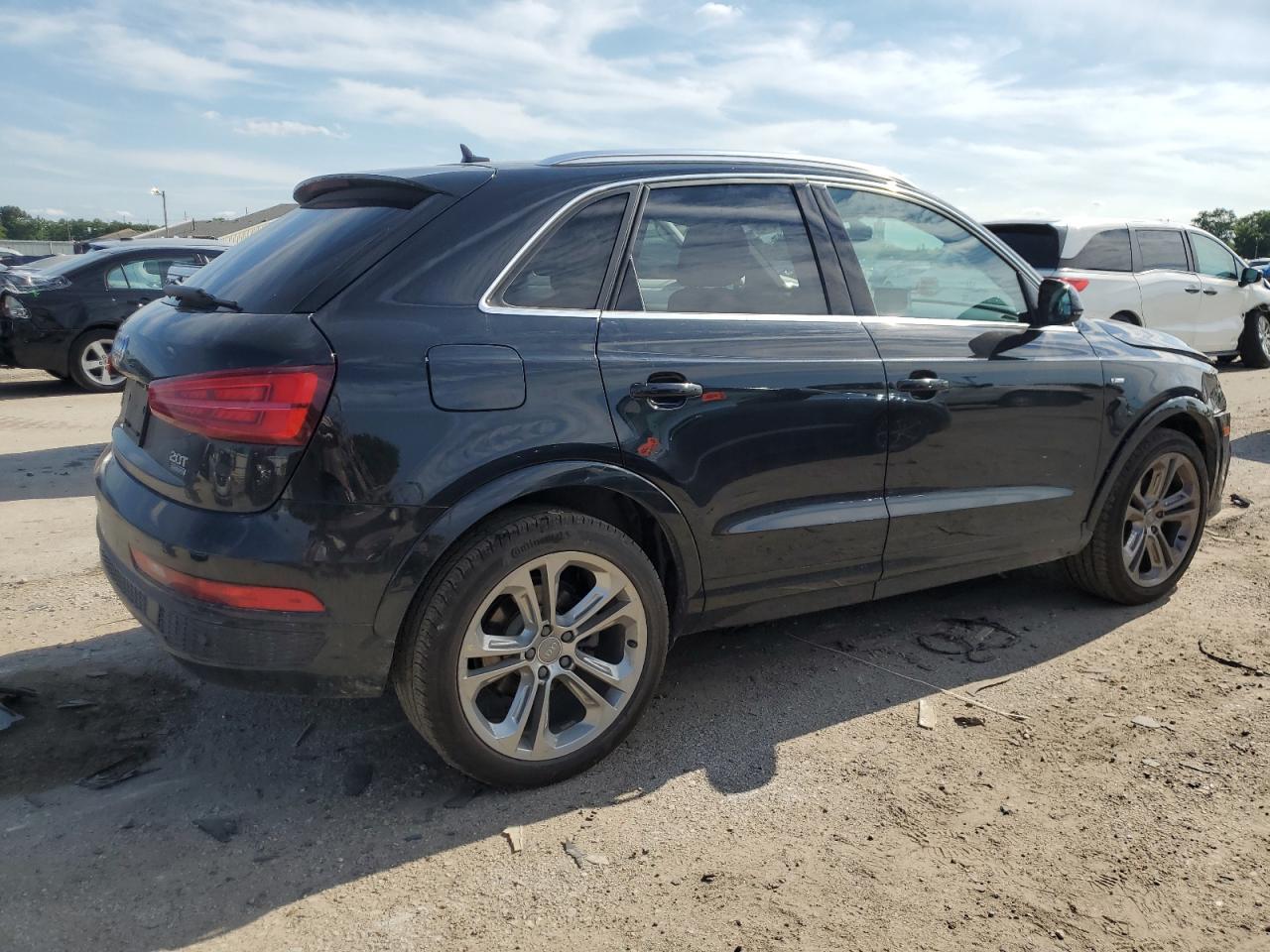 2016 Audi Q3 Prestige - Image 3