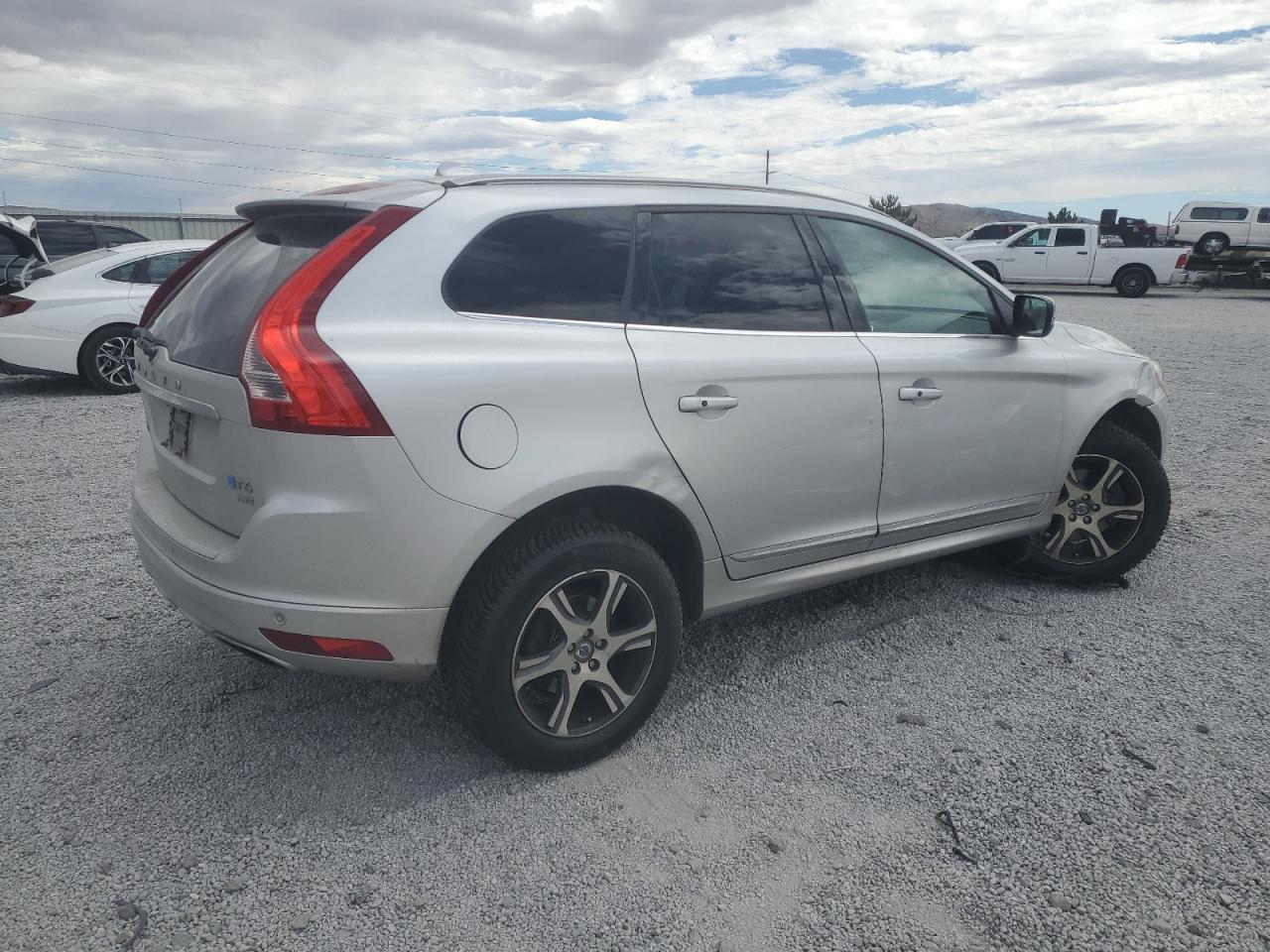 2014 Volvo Xc60 T6 - Image 3