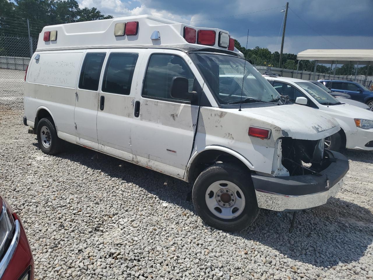 2010 Chevrolet Express G3500 - Фото 4