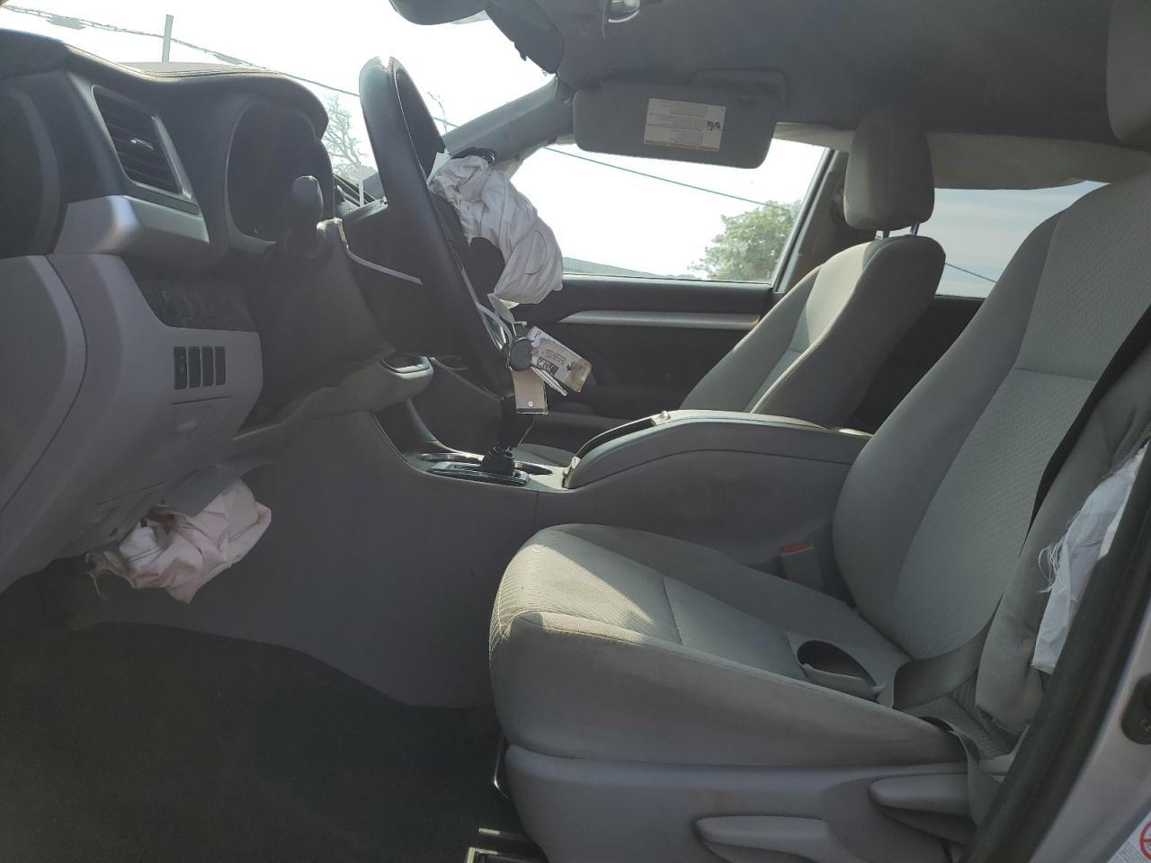 2018 Toyota Highlander Le - Фото 7