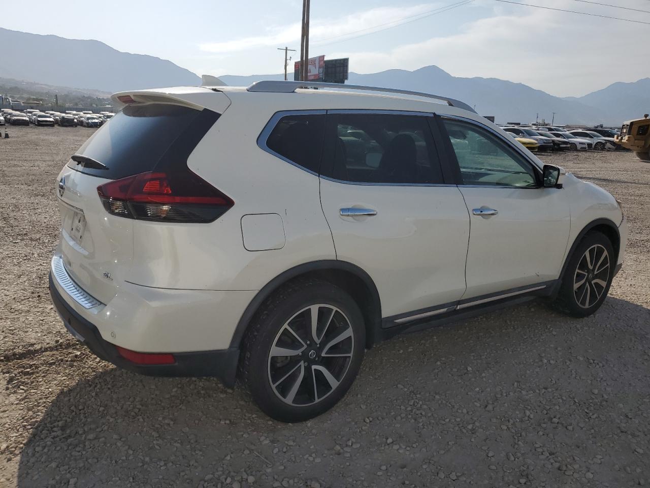 2019 Nissan Rogue S - Фото 3