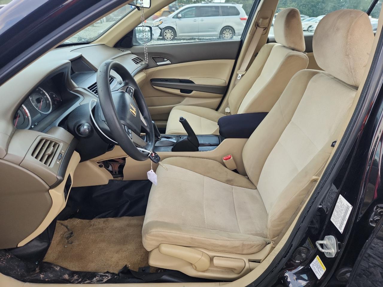 2010 Honda Accord Lx - Image 7