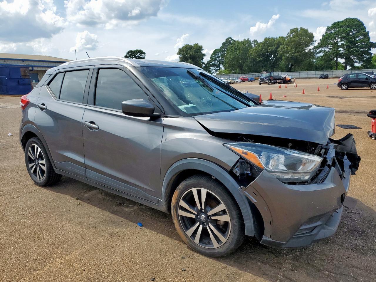 2019 Nissan Kicks S - Фото 4
