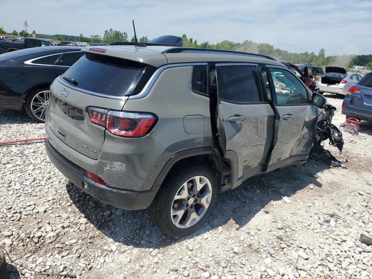 2020 Jeep Compass Limited - Фото 3