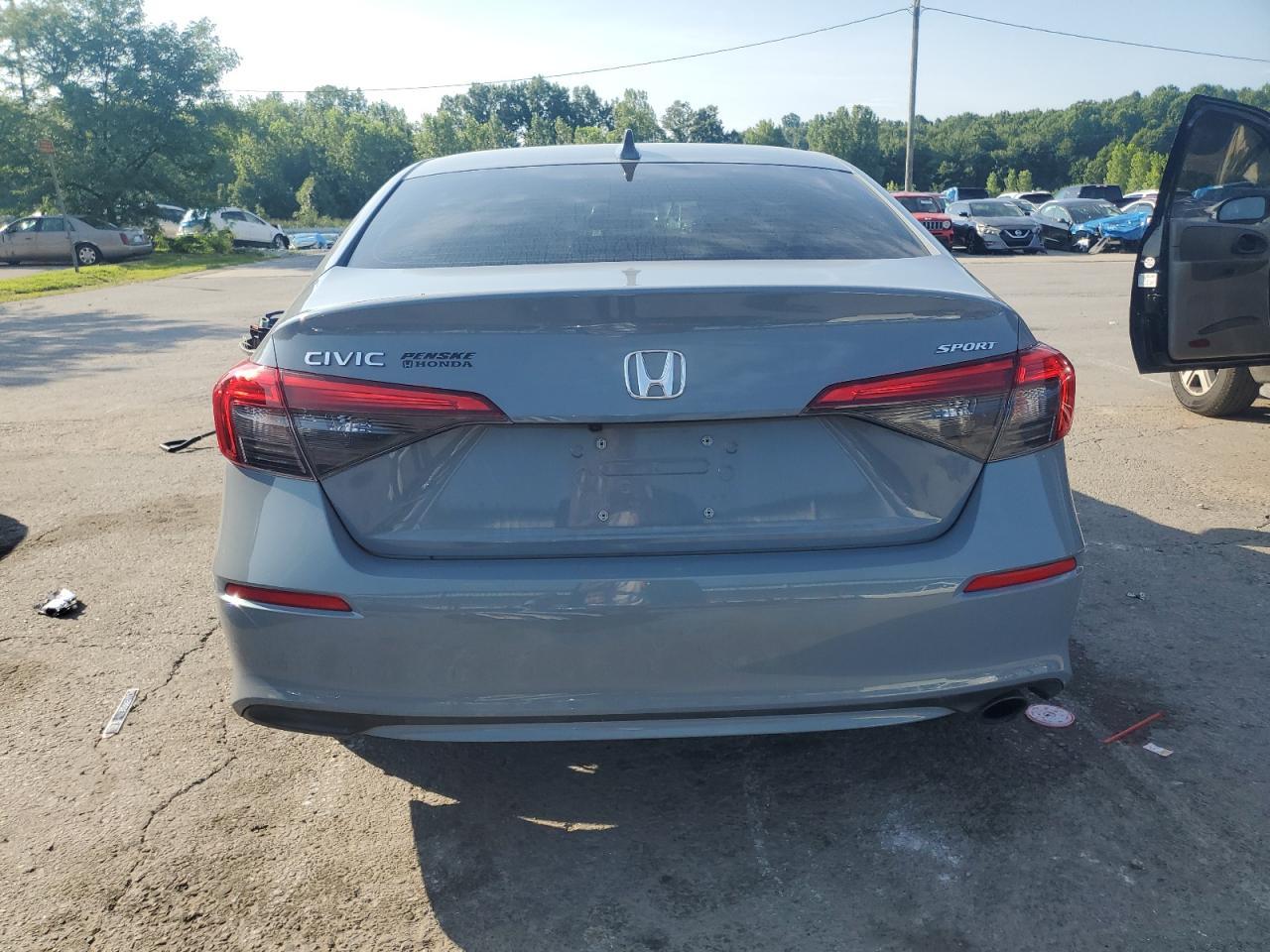 2022 Honda Civic Sport - Image 6