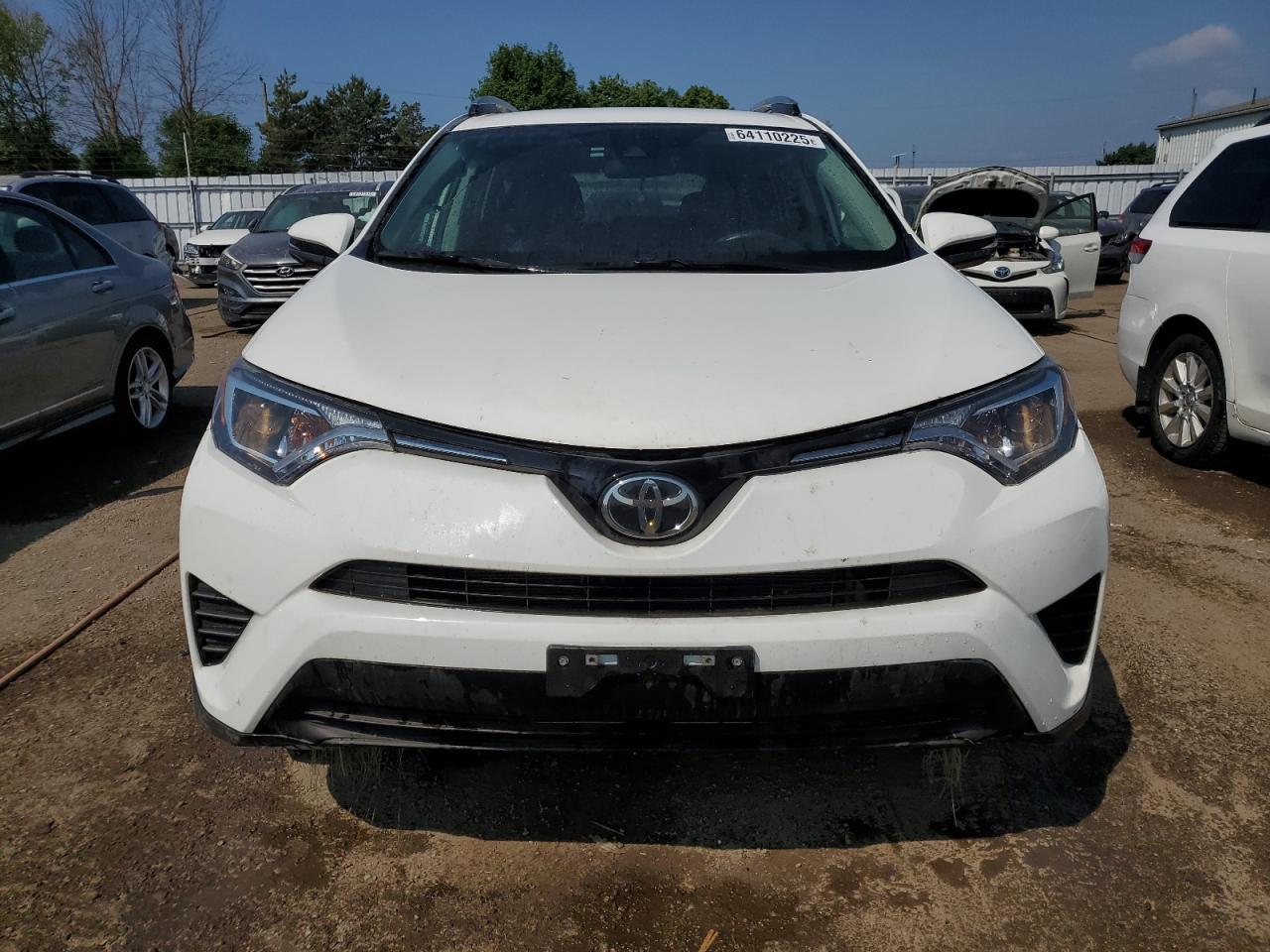 2017 Toyota Rav4 Le - Фото 5