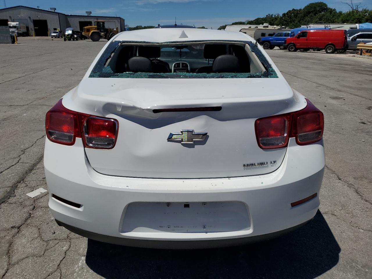 2014 Chevrolet Malibu 1Lt - Image 6