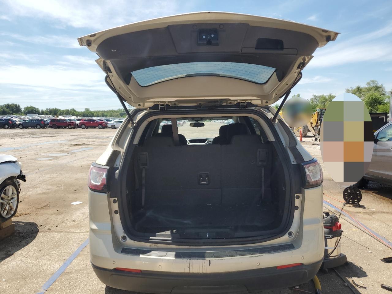 2015 Chevrolet Traverse Lt - Image 6