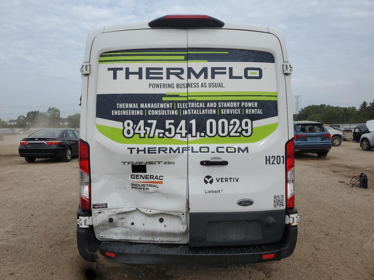 2020 Ford Transit Cargo Van T- - Фото 6