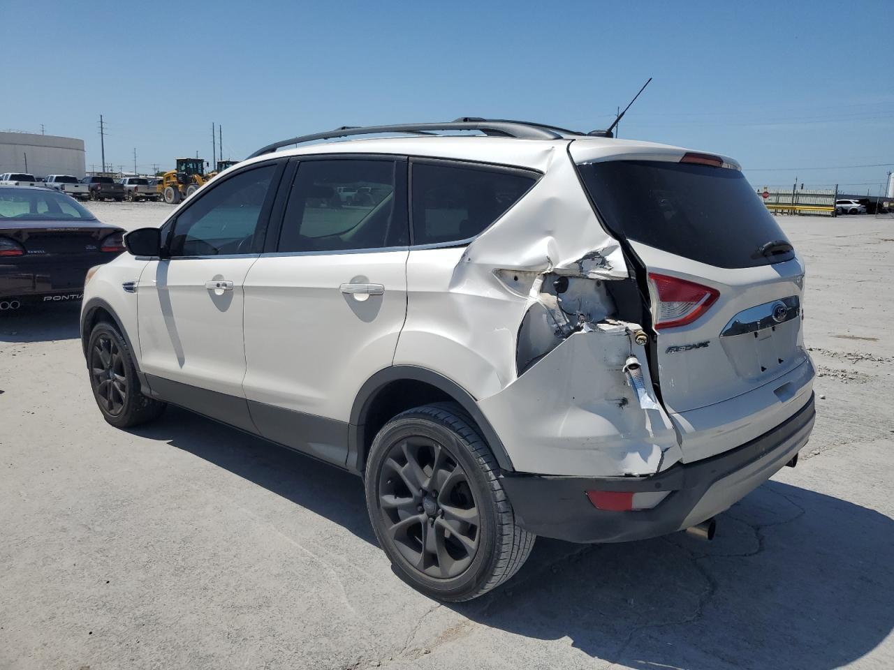 2013 Ford Escape Sel - Фото 2