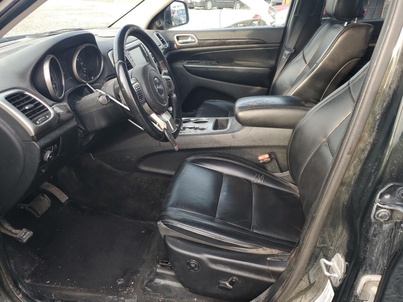 2011 Jeep Grand Cherokee Laredo - Image 7