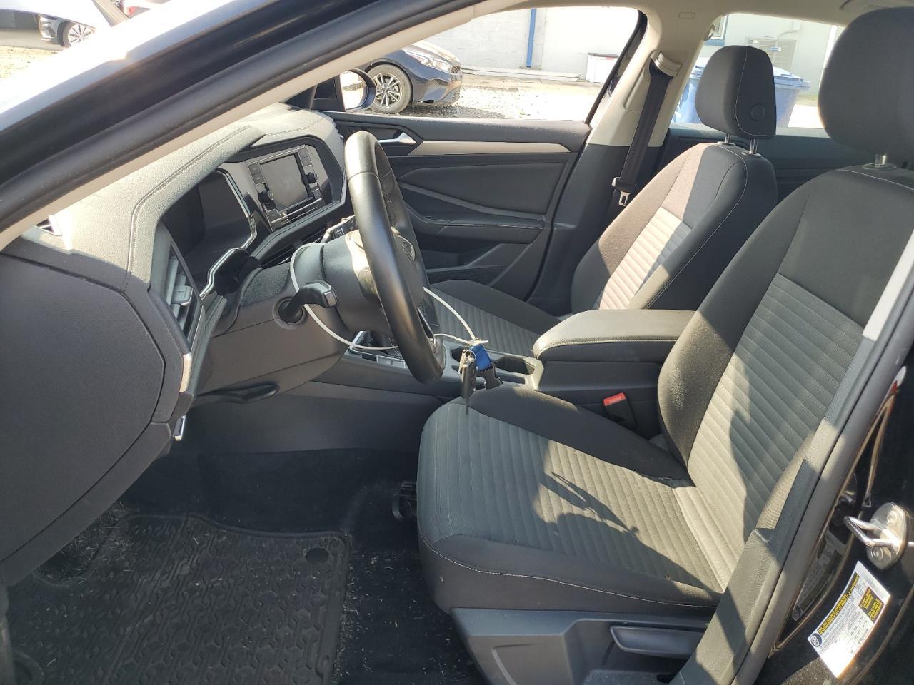2022 Volkswagen Jetta S - Фото 7