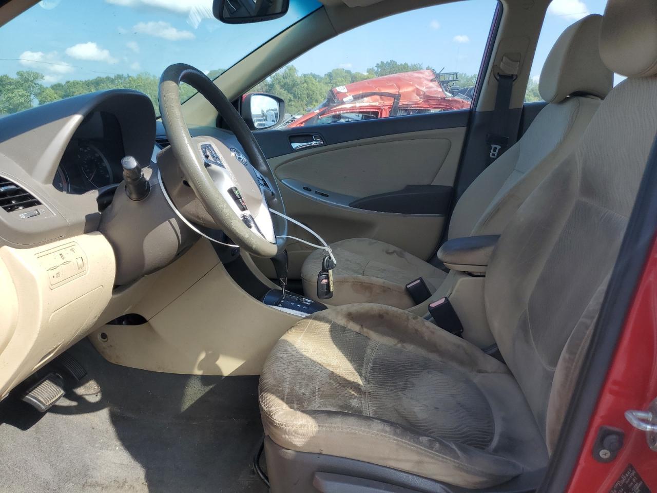 2012 Hyundai Accent Gls - Фото 7