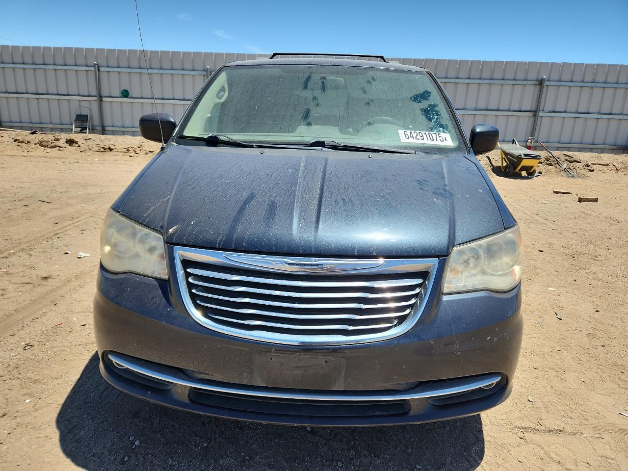2014 Chrysler Town & Country Touring - Image 5
