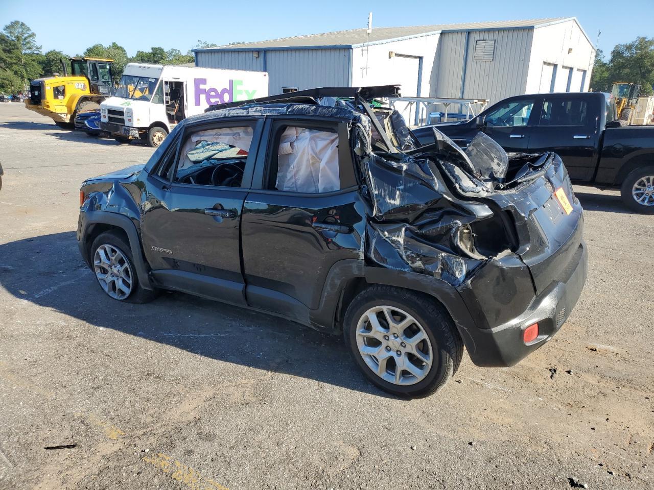 2016 Jeep Renegade Latitude - Фото 2