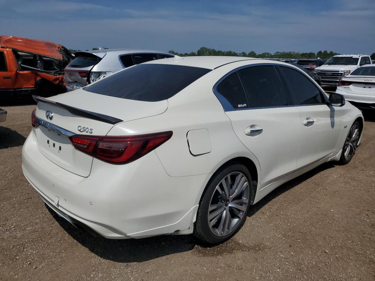 2019 Infiniti Q50 Luxe - Image 3