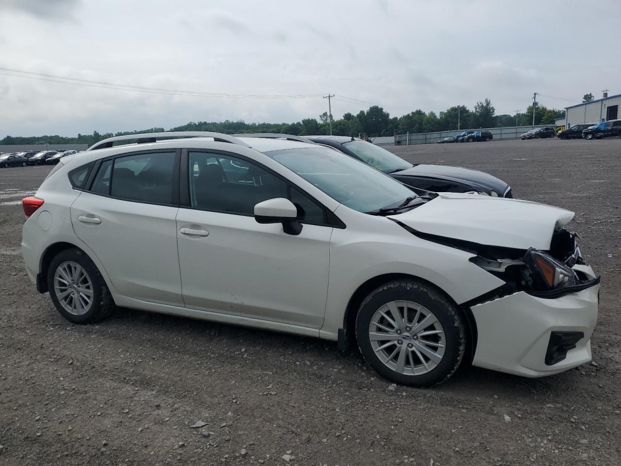 2017 Subaru Impreza Premium Plus - Image 4