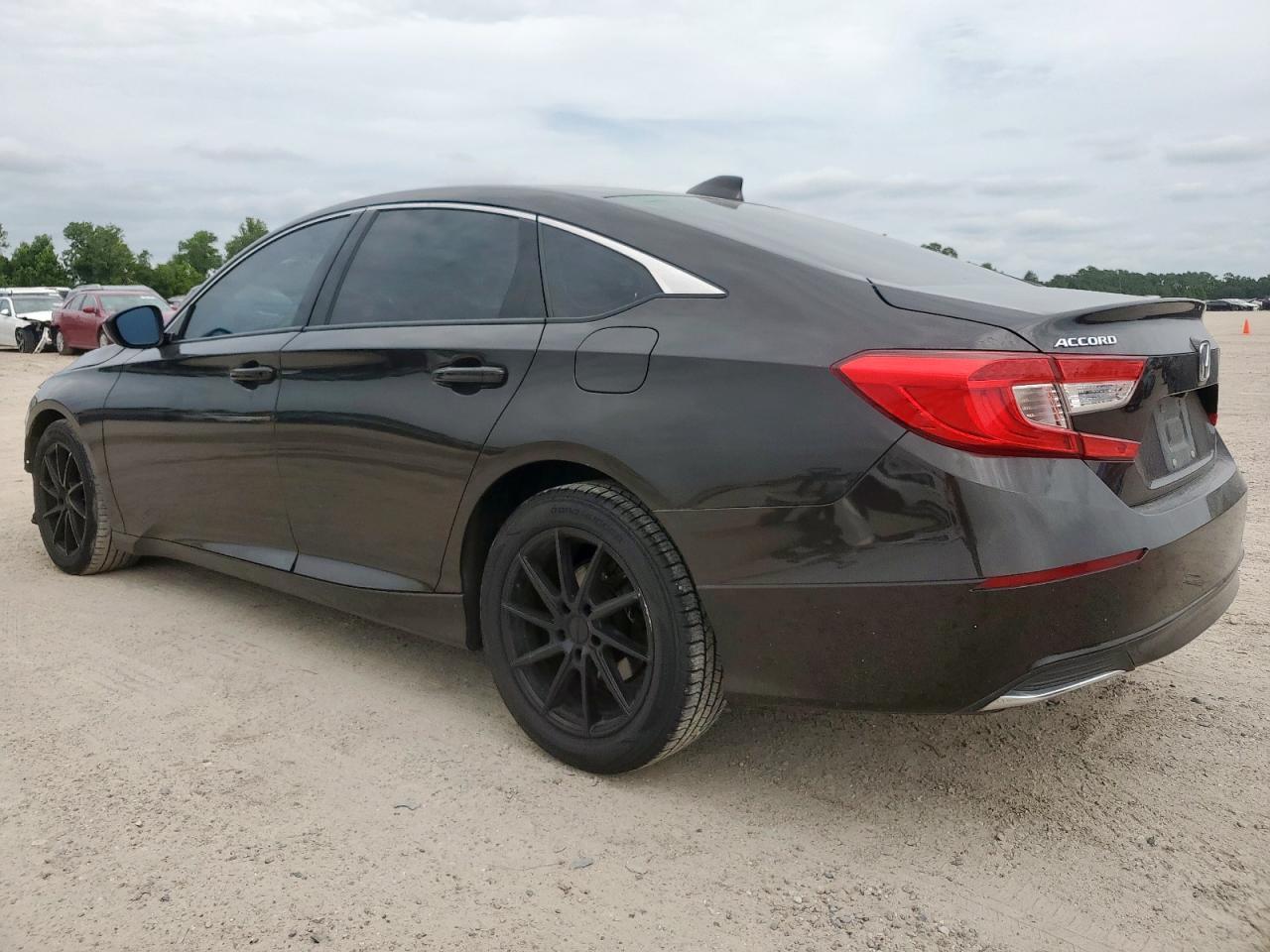 2018 Honda Accord Lx - Фото 2