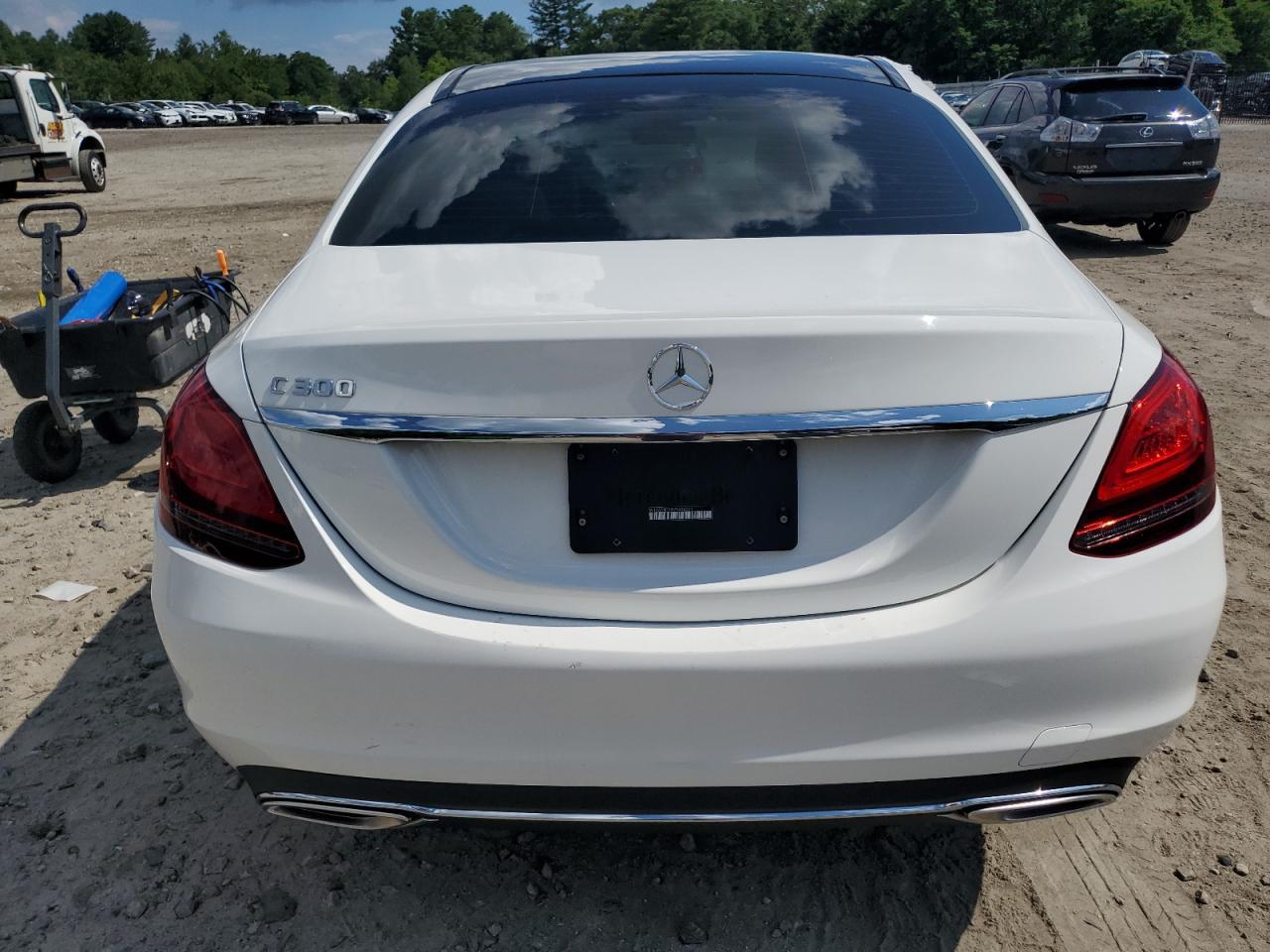 2021 Mercedes-Benz C 300 - Фото 6