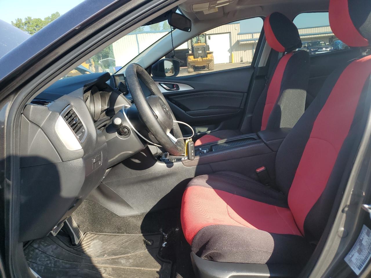 2018 Mazda 3 Touring - Image 7