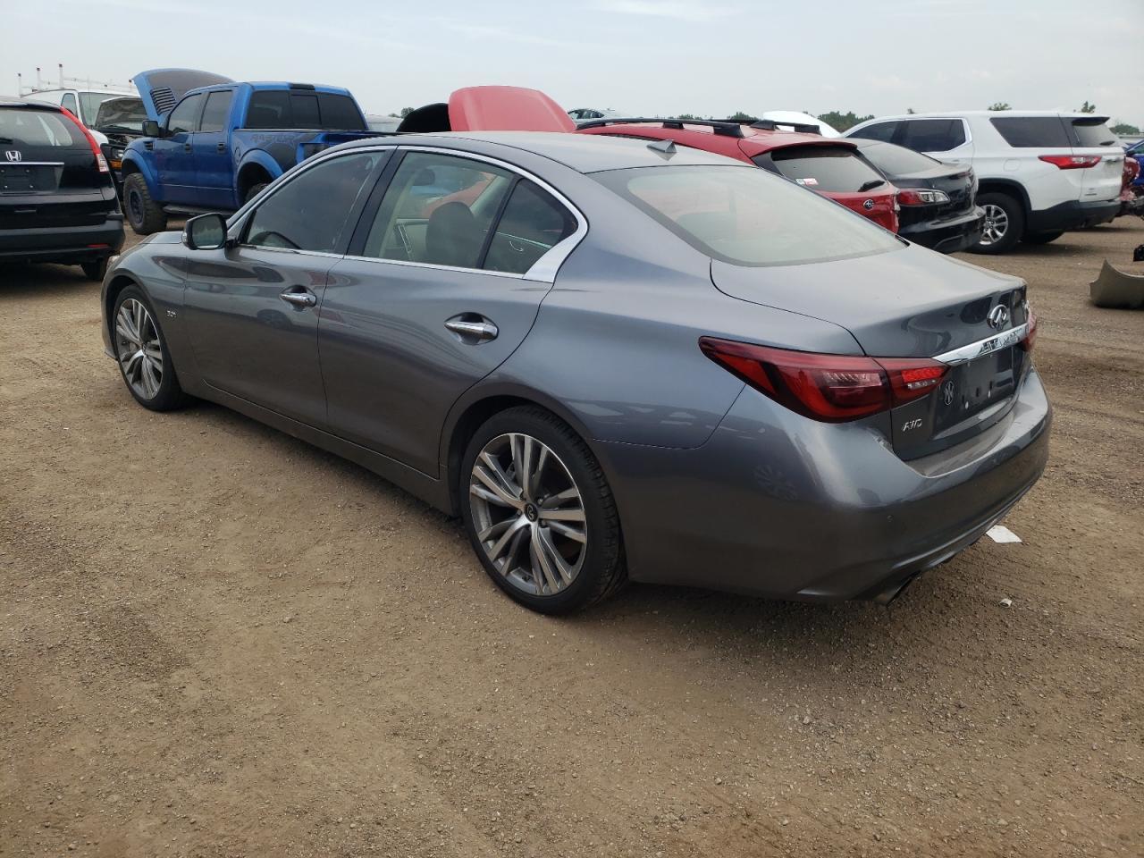 2019 Infiniti Q50 Luxe - Image 2