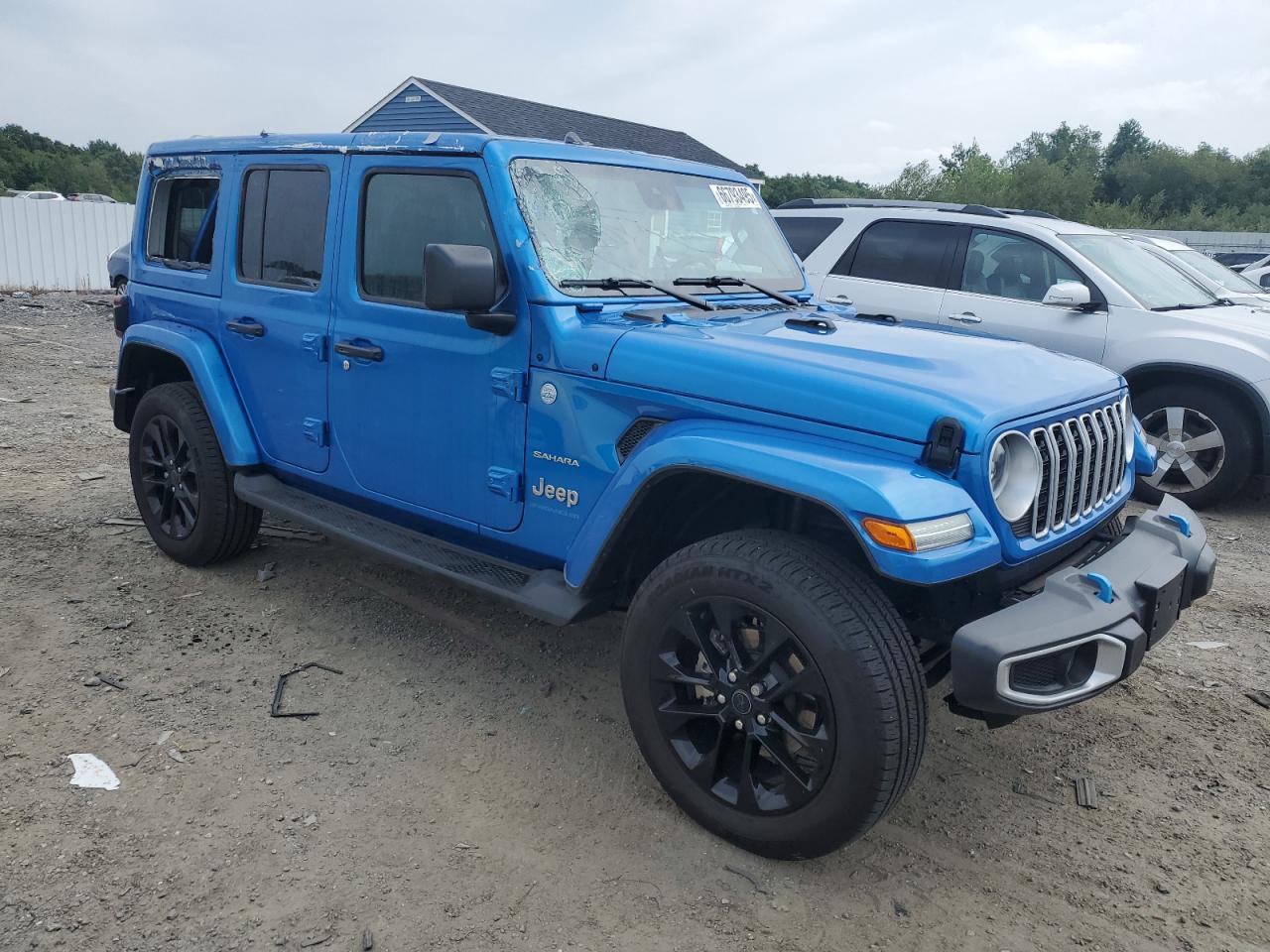 2024 Jeep Wrangler Sahara 4Xe - Image 4