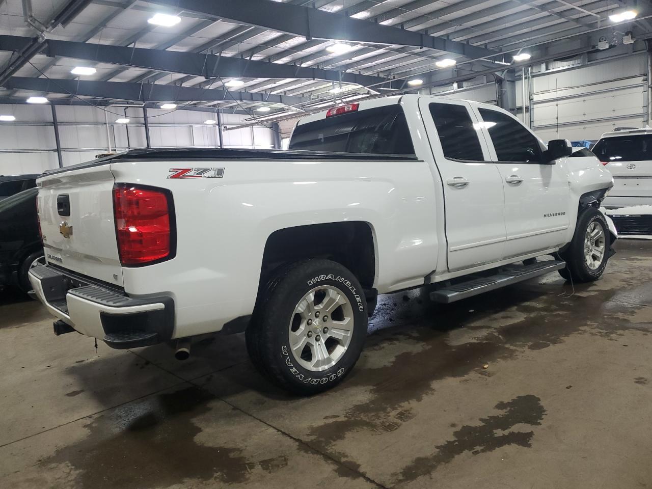 2017 Chevrolet Silverado K1500 Lt - Фото 3